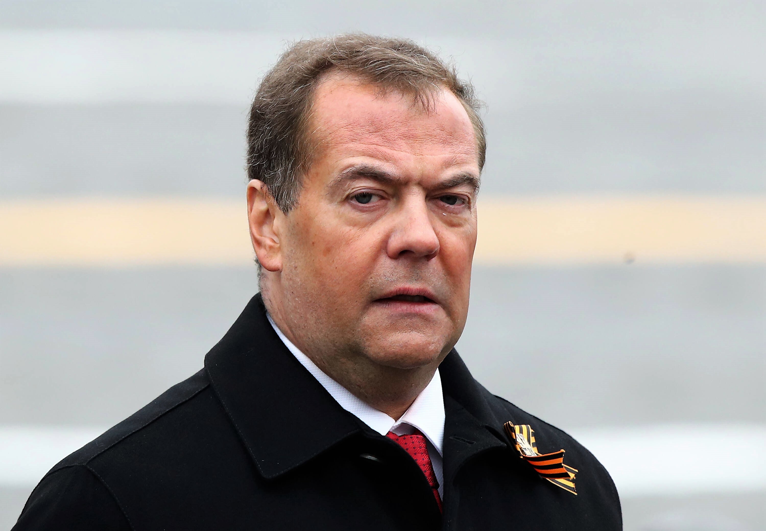 Kriegserklärung! Medwedew droht Deutschland und dem Westen!